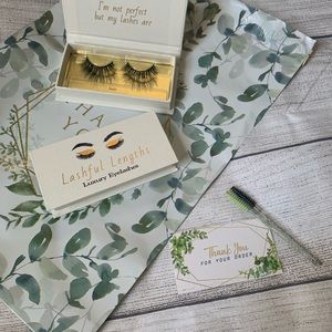 Meet your Posher, Lashful